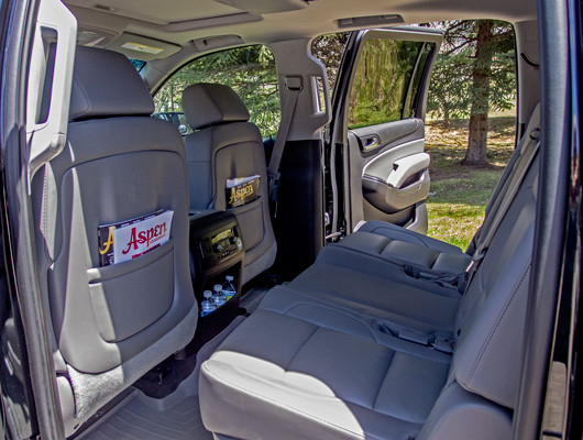 SUV-2015-Interior-4055