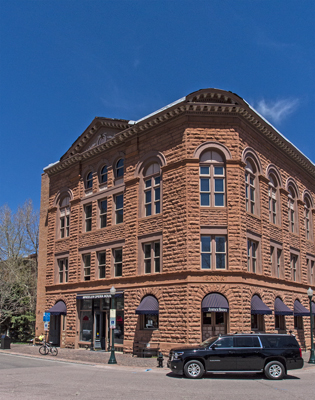 Aspen locally owned transportation - Wheeler
